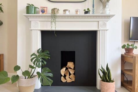 Fireplace Lounge