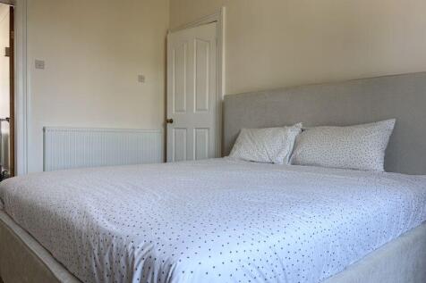 Bedroom with Ensuite