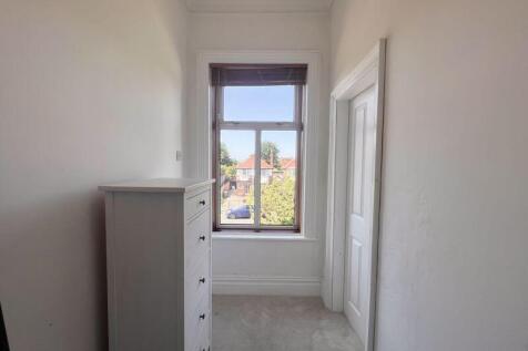 Walk-in Wardrobe