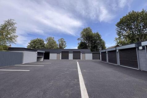 Forecourt