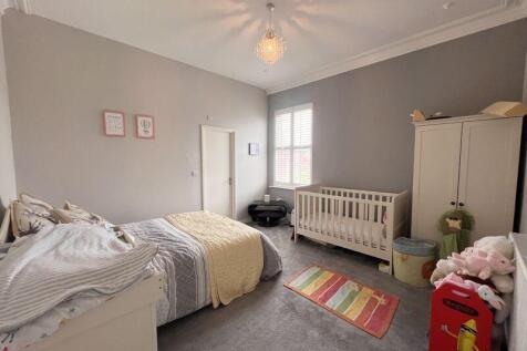 21 - Bedroom 3