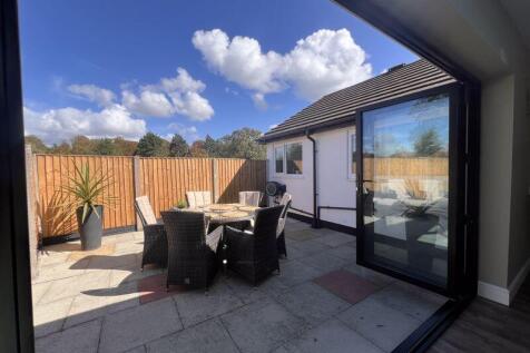 Outdoor Dining Table