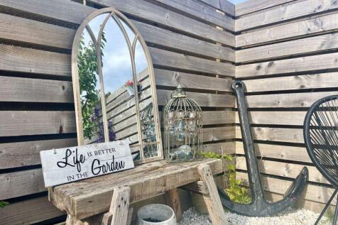 Mirror Rear Garden