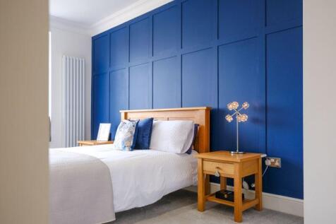 Bedroom master