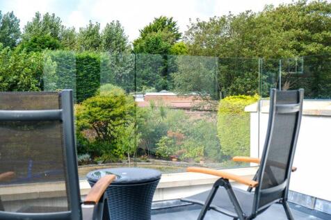 Master bedroom balcony