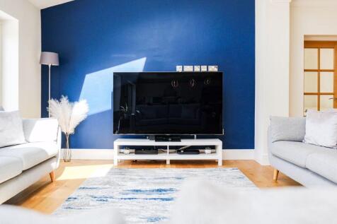 Open plan lounge