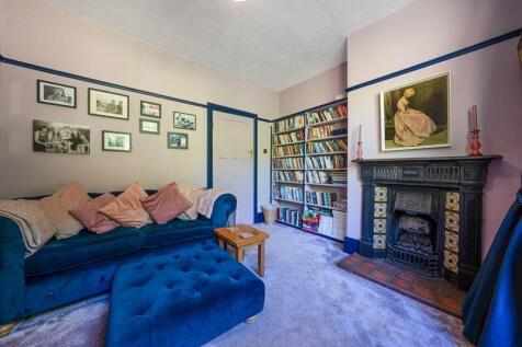 Lounge 2