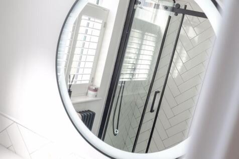 En-suite 2