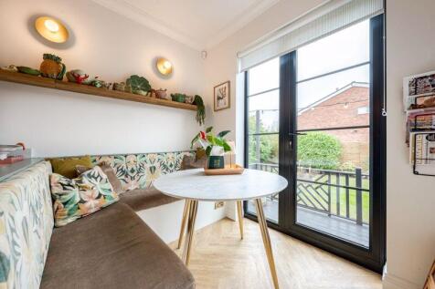 Kitchen seating