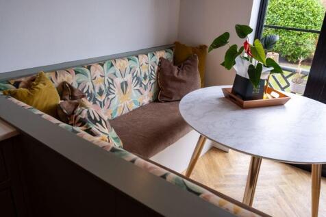 Kitchen seating