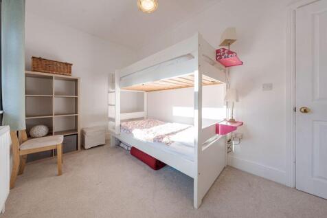 Bunk Bedroom