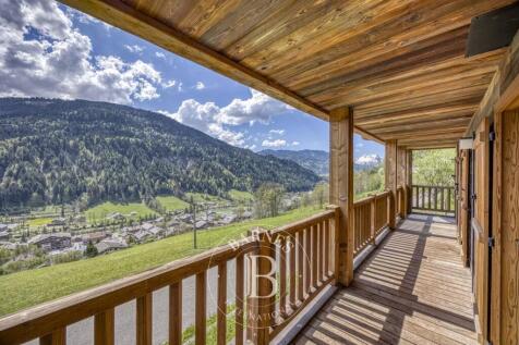 2025/04/30 Le Grand Bornand route des Co¿tes (Bar