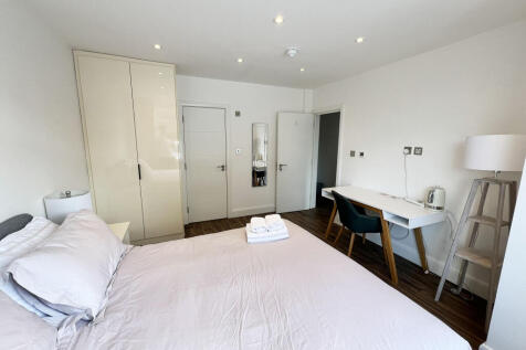 Room 1.JPEG