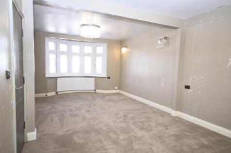 Living Room (2).JPG