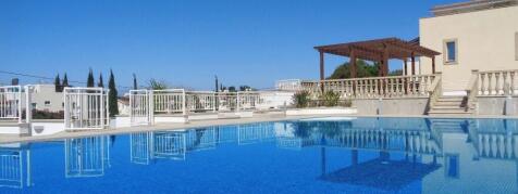 Panoramic Pool View