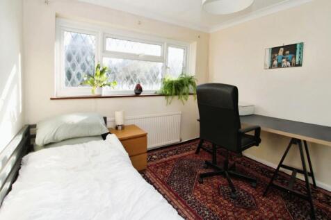 Second bedroom