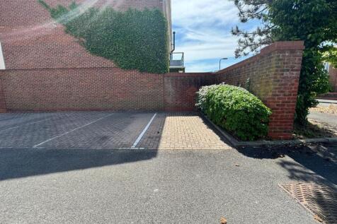 OFF ROAD PARKING