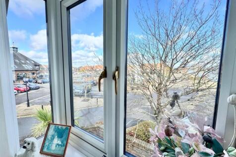 PHOTO-2025-11-10-13-40-53 7.jpg