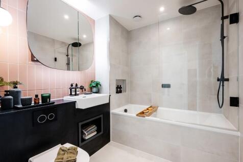 Sleek en suite 