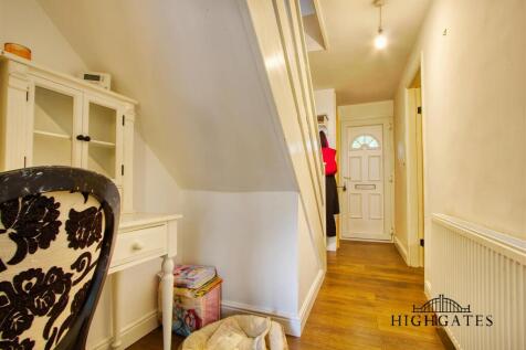 Hallway.jpg
