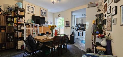 Dining Room.jpg