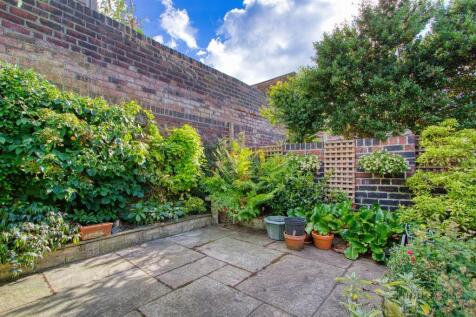 Garden 2.jpg
