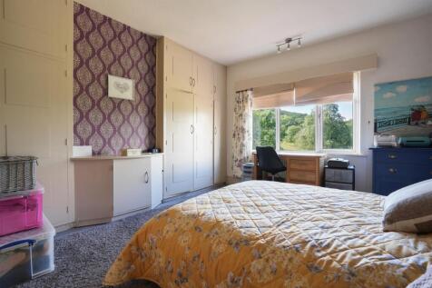 Bedroom 2.jpg