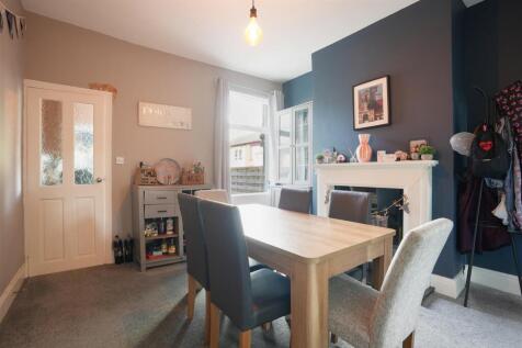 Dining Room.jpg