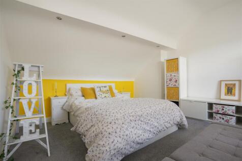 Bedroom 2.jpg