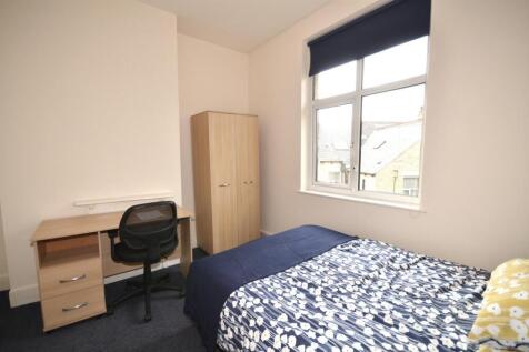 Bed 3.2.JPG