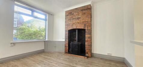 5. Lounge/ Stove.jpg