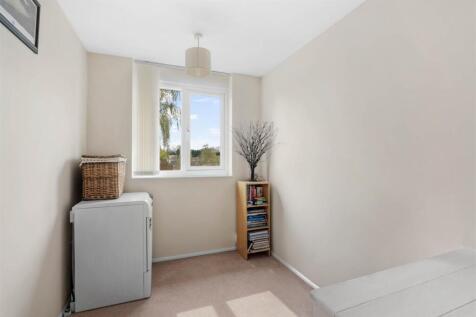 Bedroom 3.jpg