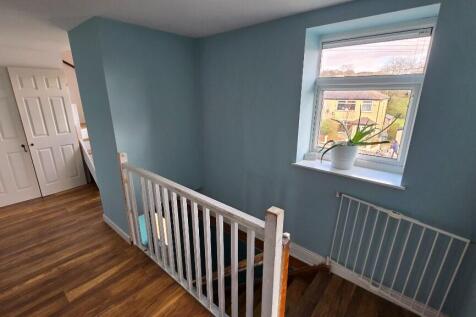 1st floor corridor 