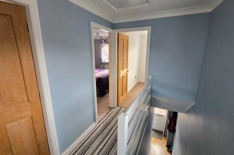 1st floor corridor