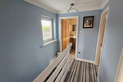 1st floor corridor