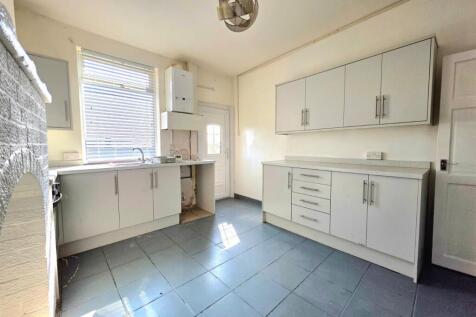 Kitchen x2 NEW.jpg