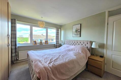 Master Bedroom.jpg