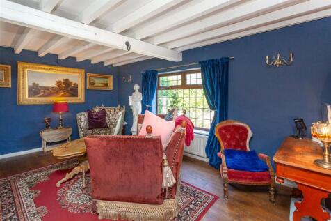 03_sitting_room_b.jpg