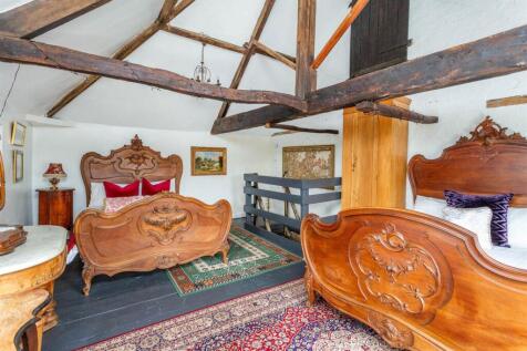 24_annexe_bedroom_b.jpg
