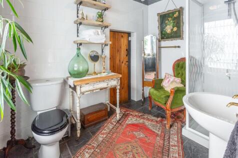 25_annexe_shower_room_a.jpg