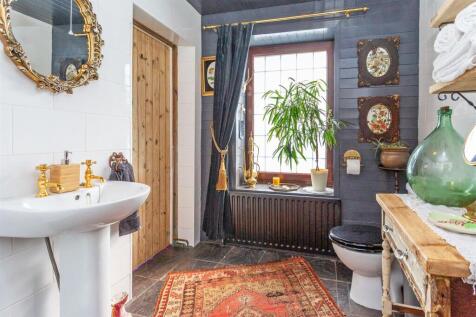 26_annexe_shower_room_b.jpg