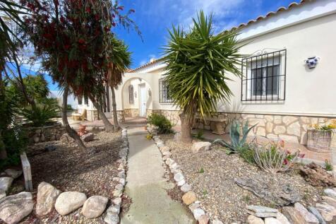 Property Image 4