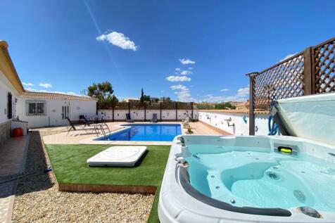 Property Image 25