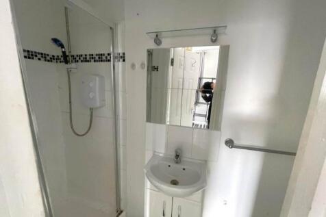 46869_7892_IMG_05_00