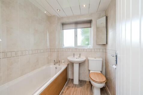 34PinewoodClose-KentonBankFoot-NE32YB-16.jpg