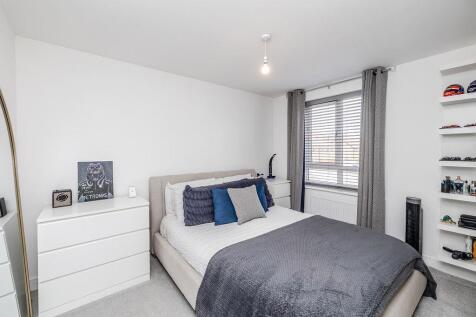 3CSunflowerDrive-NewcastleGreatPark-NE139FA-8.jpg