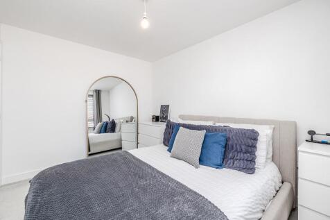3CSunflowerDrive-NewcastleGreatPark-NE139FA-10.jpg