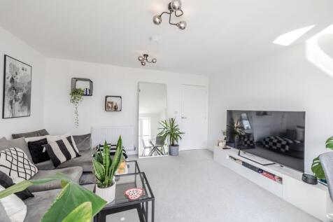 5CSunflowerDriveNewcastleGreatParkNE139FA-5