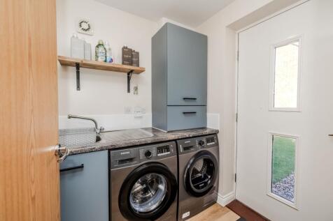 6LeasingthorpeWay-NewcastleGreatPark-NE139BQ-43