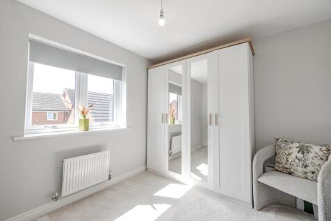 14BridgetGardens-NewcastleGreatPark-NE139DD-24